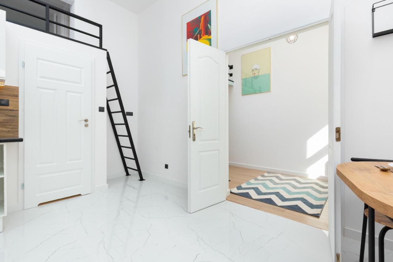 Apartment Aleje Jerozolimskie 85 By Noclegi Renters Варшава Экстерьер фото